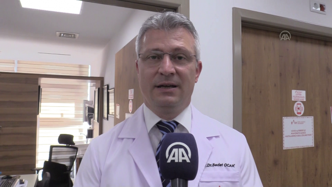 Meme kanserine yakalanan 75 yaşındaki erkek hasta sağlığına kavuştu